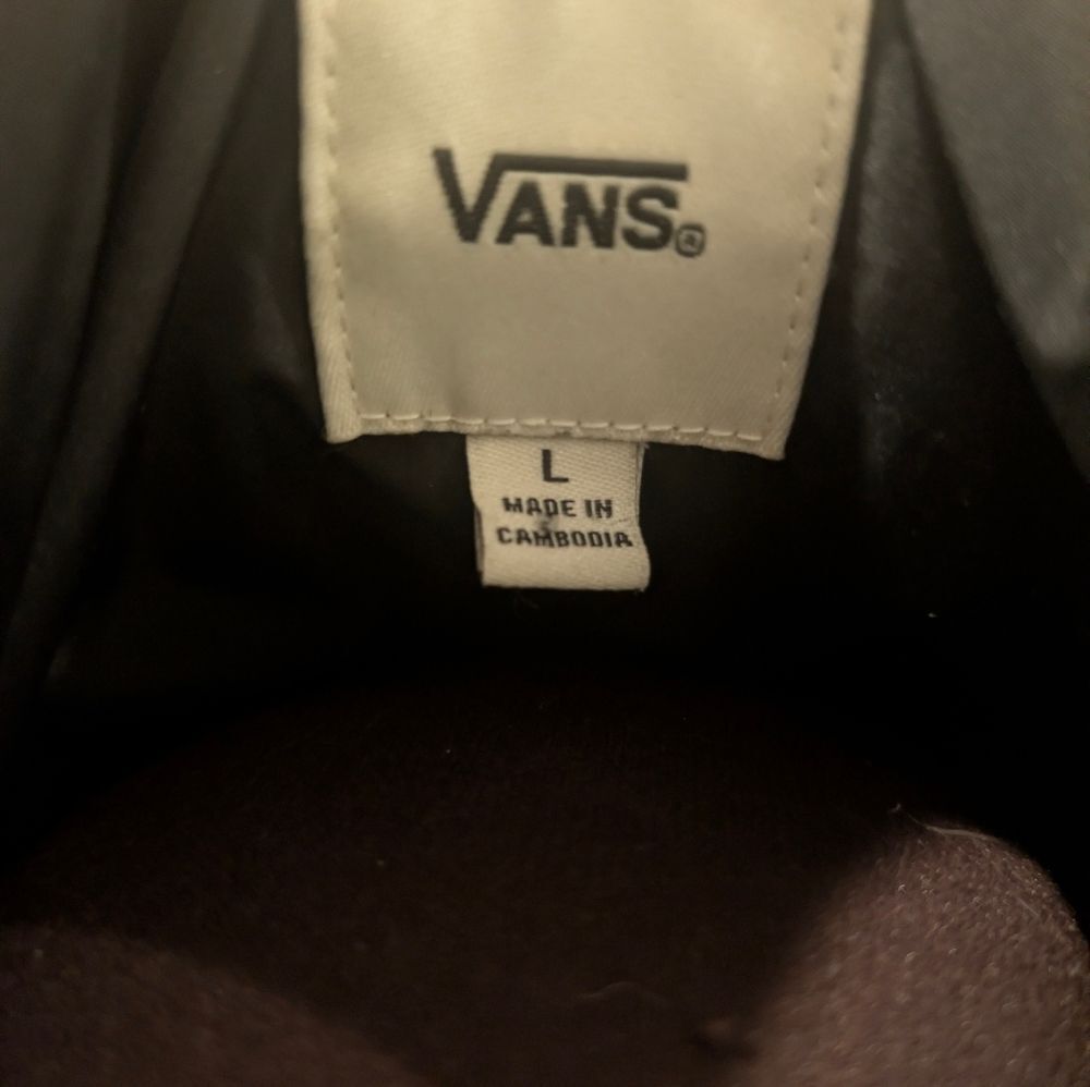 Vans MTE Foundry Puff Jacket - Picture 9 of 9